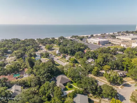 154 Edgewater Dr, Biloxi, MS 39531 photo 34