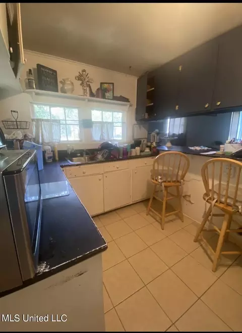 3101 Dantzler St, Moss Point, MS 39563 photo 5