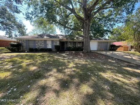 4625 Ironwood Ln, Jackson, MS 39212