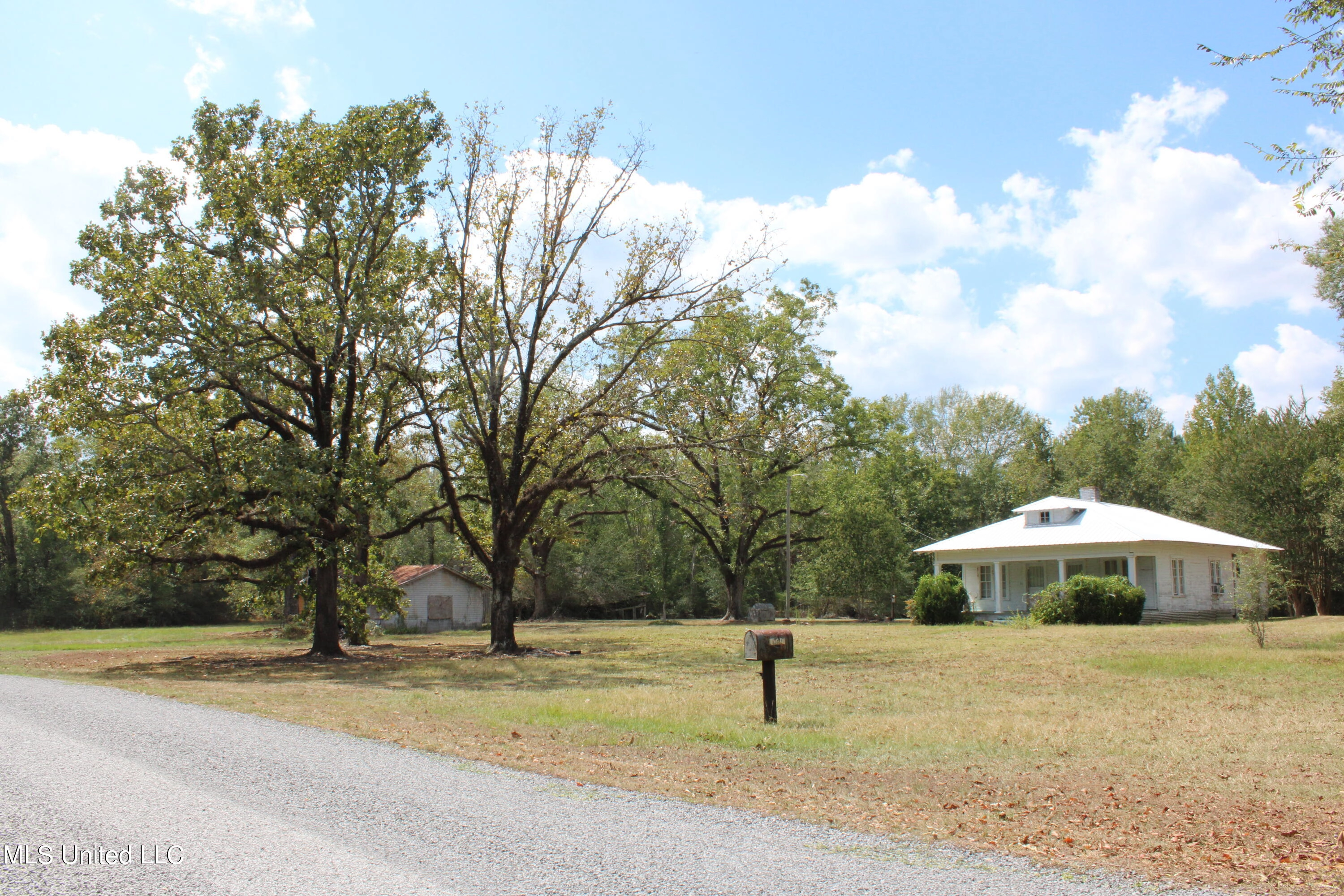 1230 SE Townsend Dr Se Dr  