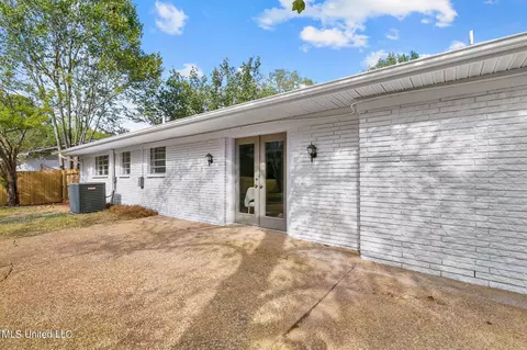 304 Bomar St, Brandon, MS 39042 photo 13