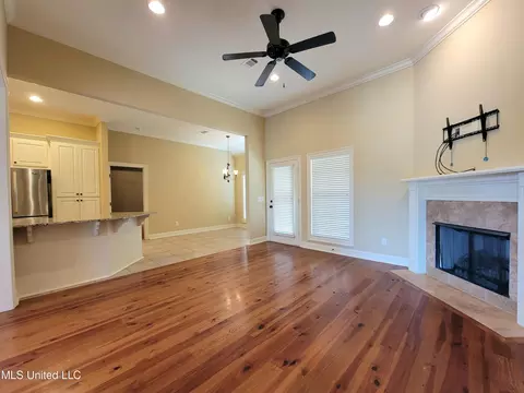 101 Trailbridge Bnd, Canton, MS 39046 photo 4