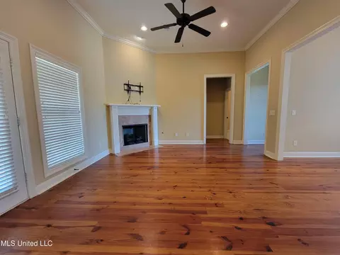 101 Trailbridge Bnd, Canton, MS 39046 photo 5