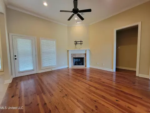 101 Trailbridge Bnd, Canton, MS 39046 photo 3