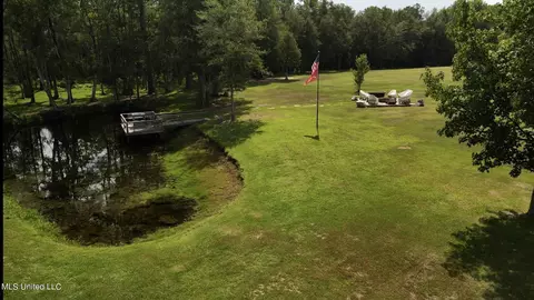 14867 N Swan Rd, Gulfport, MS 39503