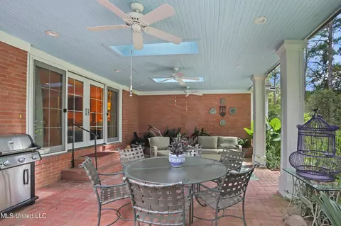 3679 Cavalier Dr, Jackson, MS 39216 photo 19