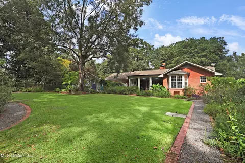 3679 Cavalier Dr, Jackson, MS 39216 photo 24