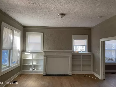 614 Chickasaw Ave, Jackson, MS 39206 photo 2