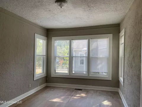 614 Chickasaw Ave, Jackson, MS 39206 photo 7