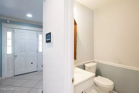 18043 Commission Rd, Long Beach, MS 39560 photo 4