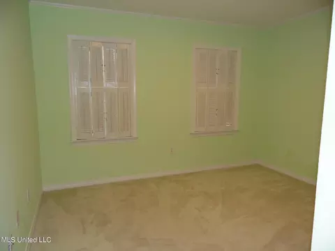 4215 Roxbury Rd, Jackson, MS 39211 photo 8