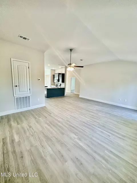 Living - 13924 Ruby Ln, Biloxi, MS 39532 photo 3 of 5