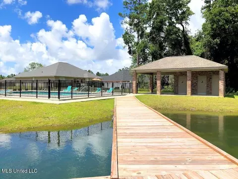 Exterior - 13924 Ruby Ln, Biloxi, MS 39532 photo 5 of 9