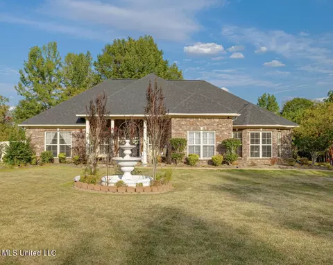 7510 Terry Rd, Terry, MS 39170