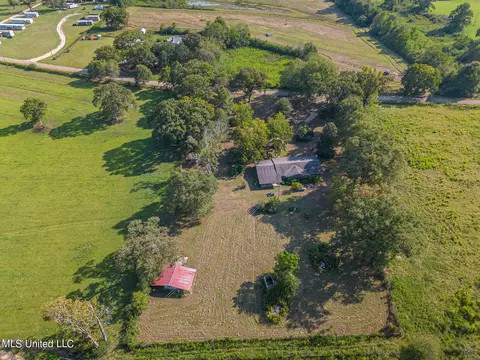 352 E Bond Rd, Wiggins, MS 39577 photo 18