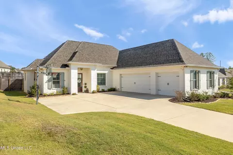 169 Catherine Blvd, Clinton, MS 39056