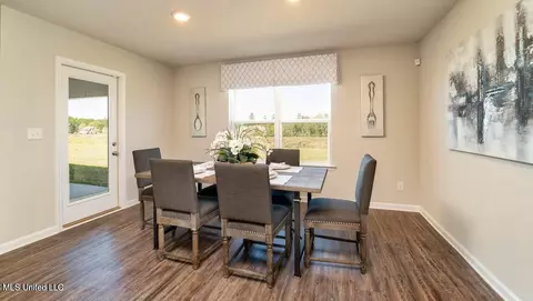 1048 Enclave Cir, Long Beach, MS 39560 photo 9