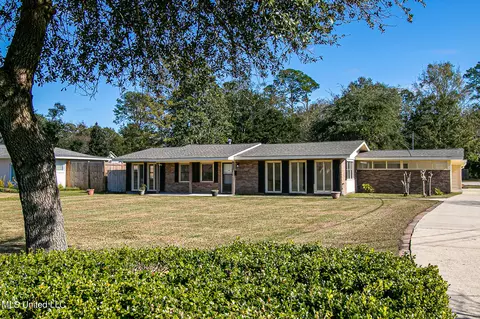 4810 Jefferson Ave, Gulfport, MS 39507
