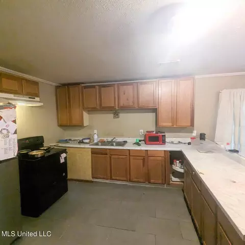 2434 Coronet Pl, Jackson, MS 39204 photo 6