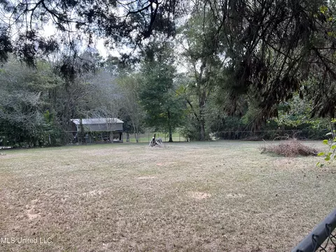106 Hall St, Wiggins, MS 39577 photo 20