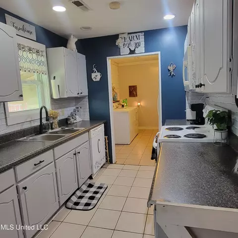 415 Metra Rd, Coldwater, MS 38618 photo 12