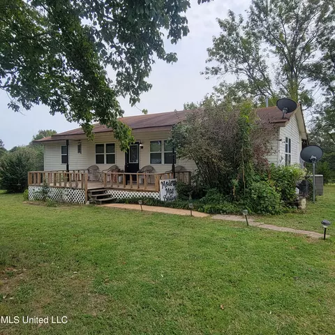415 Metra Rd, Coldwater, MS 38618