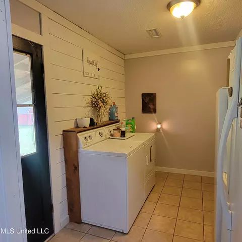 415 Metra Rd, Coldwater, MS 38618 photo 14