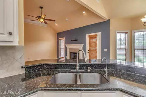 147 Tradition Pkwy, Flowood, MS 39232 photo 38