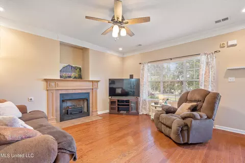 3555 Melanie Ln, Hernando, MS 38632 photo 4
