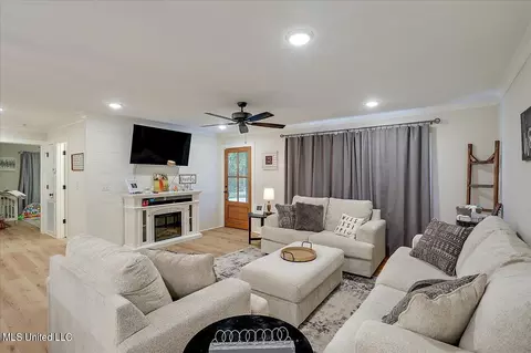 871 Mullican Rd, Florence, MS 39073 photo 6