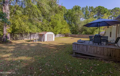 575 Briarcliff Cir, Jackson, MS 39212 photo 17