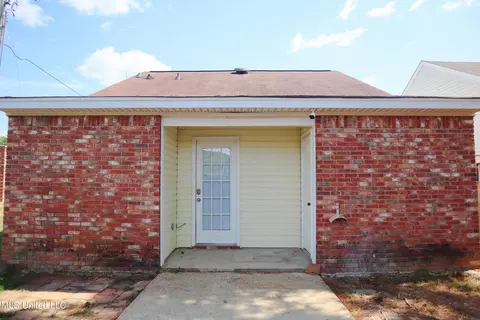 2001 Fox Hill Ln, Byram, MS 39272 photo 14