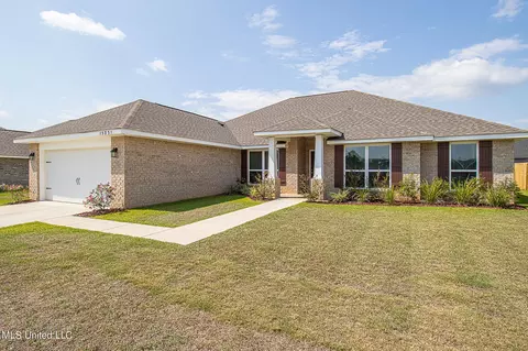 15031 Emersyn Ln, Gulfport, MS 39503