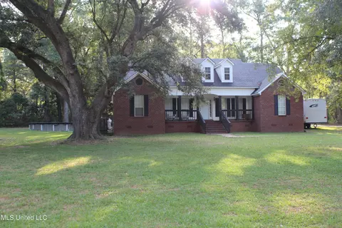 114 Jessica Ln, Lucedale, MS 39452 photo 2