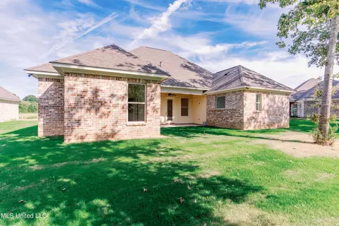 Exterior - 124 Trace Pointe Pl, Clinton, MS 39056 photo 13 of 13