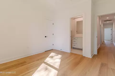 Bedroom - 124 Trace Pointe Pl, Clinton, MS 39056 photo 2 of 2
