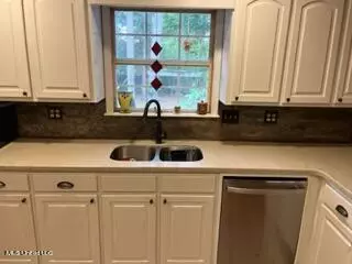 544 Traceview Rd, Madison, MS 39110 photo 9