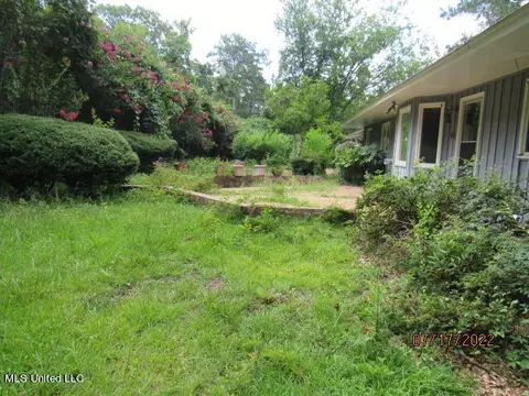 218 Brae Burn Dr, Jackson, MS 39211 photo 13
