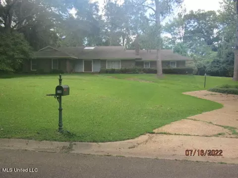 218 Brae Burn Dr, Jackson, MS 39211 photo 2