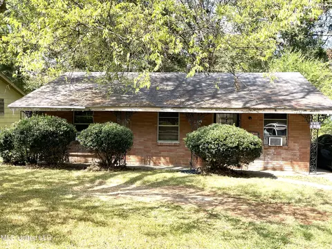 1832 Avenue J, Jackson, MS 39213 photo 1