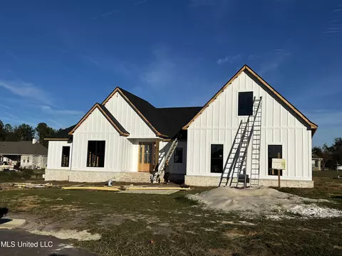 23 Preakness Way, Kiln, MS 39556