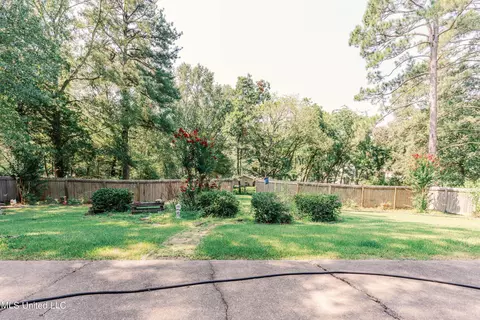 606 E Leake St, Clinton, MS 39056 photo 46