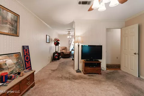 606 E Leake St, Clinton, MS 39056 photo 29