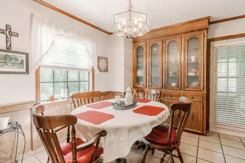 606 E Leake St, Clinton, MS 39056 photo 17