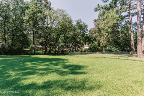 606 E Leake St, Clinton, MS 39056 photo 53