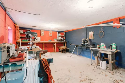 606 E Leake St, Clinton, MS 39056 photo 44