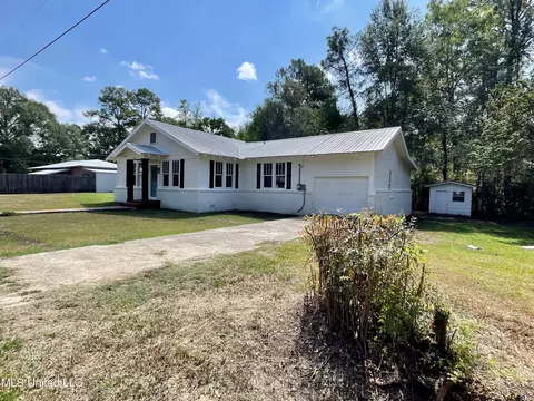 105 Willow Dr, D'lo, MS 39062 photo 2