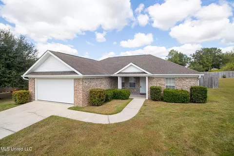 18216 Mill Cv, Gulfport, MS 39503