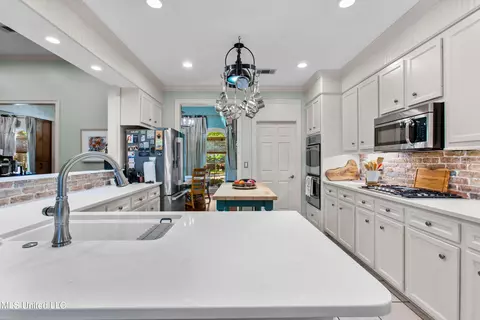 121 Reserve Xing, Madison, MS 39110 photo 15