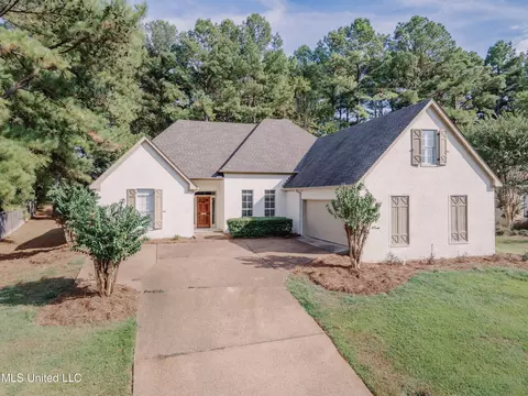 142 Hartfield Dr, Madison, MS 39110